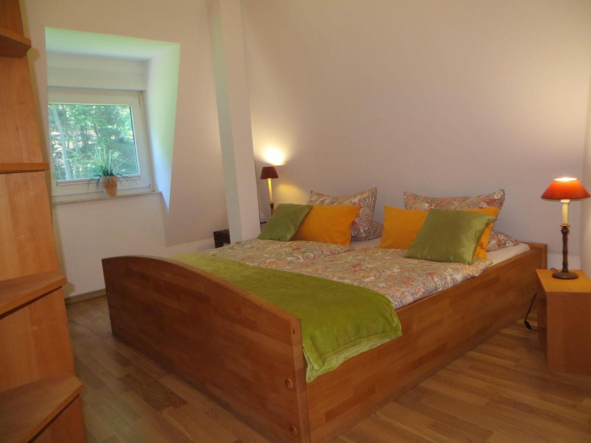 Weisses-Haus-Am-Kurpark-Fewo-Waldblick كيدلينبورغ المظهر الخارجي الصورة